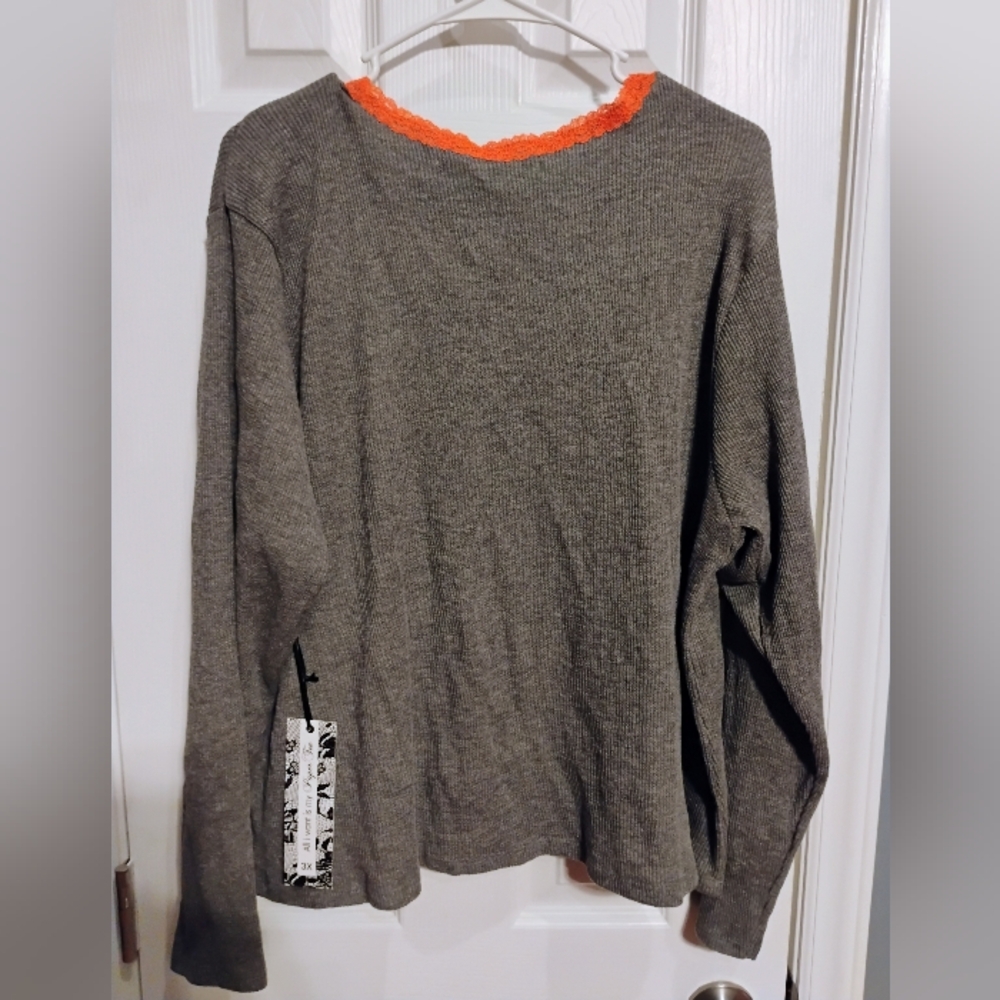 Paper Tee Ribbed V-Neck Long Sleeve Shirt - Picture 2 of 7